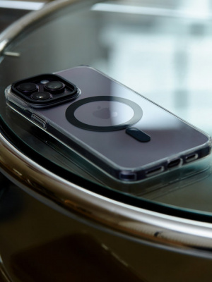 Чехол vlp Line Case with MagSafe для iPhone 14 ProMax, чёрный 4